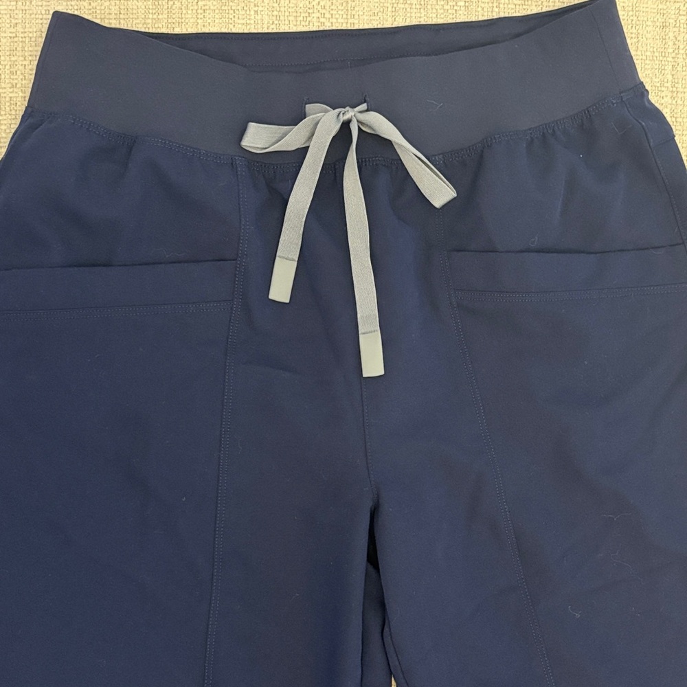 Figs Technical Collection balloon leg scrub pants